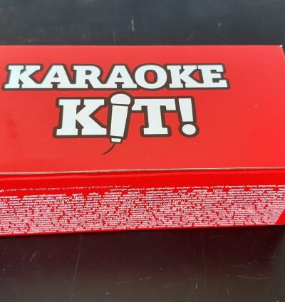 Pringles Karaoke Kit Microphone and Amplifier
